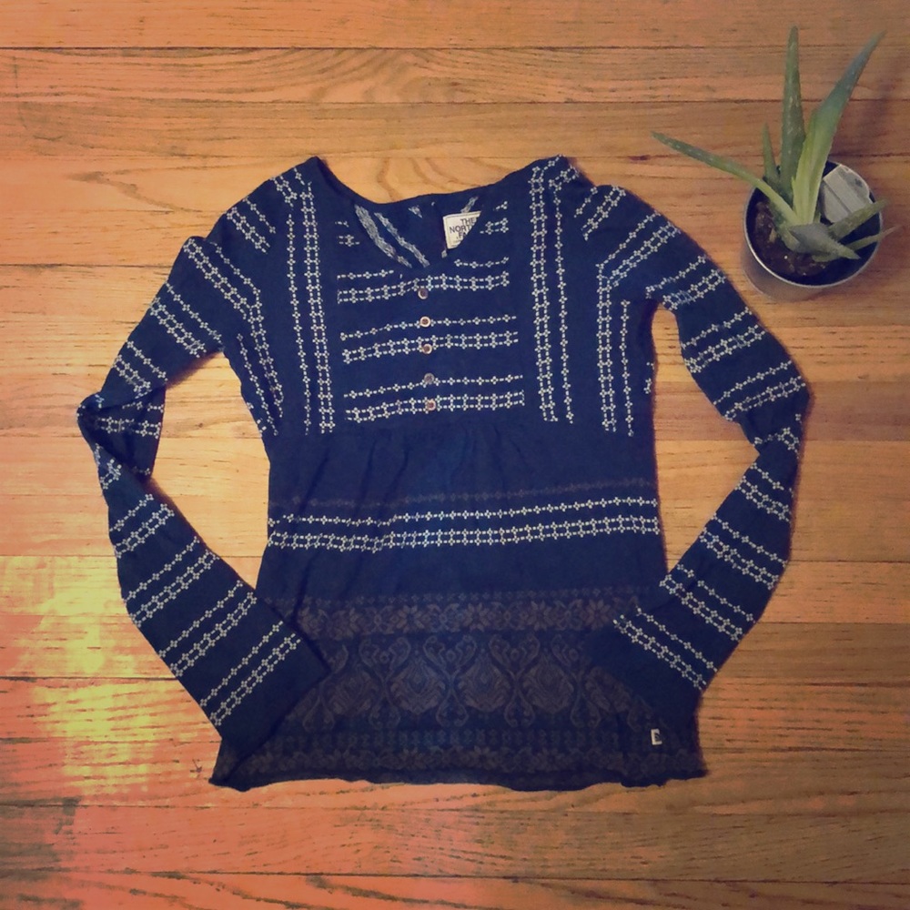 The North Face sweater